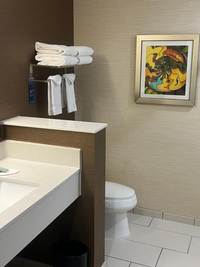 Fairfield Inn & Suites By Marriott Austin Buda Esterno foto